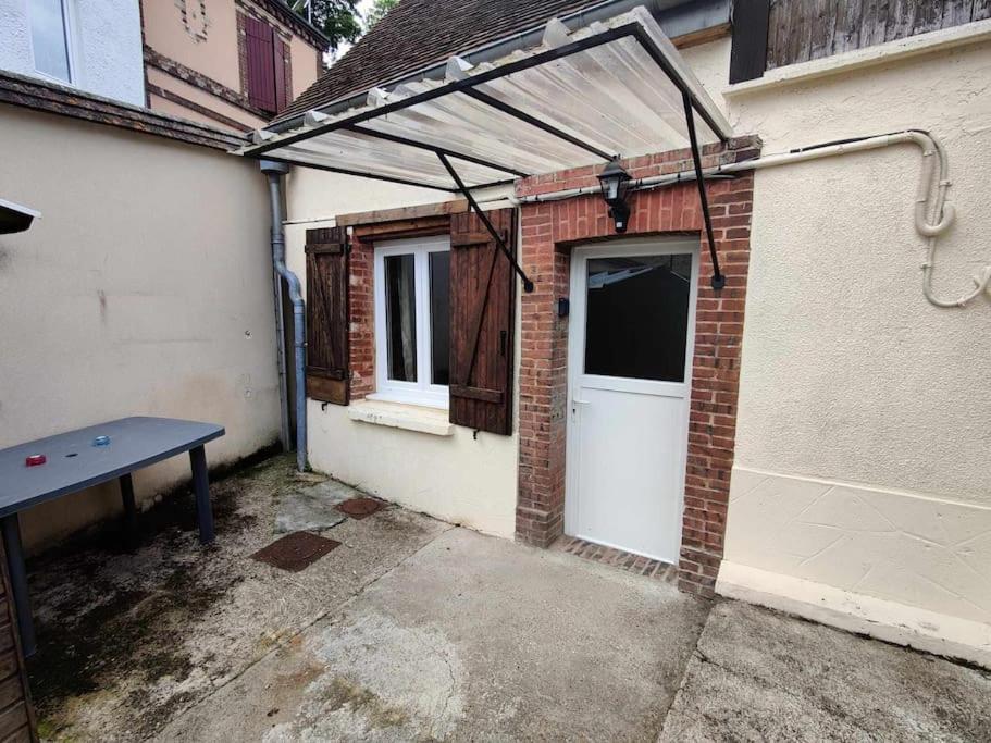 La Petite Falaise, Maison Avec Cour Dreux Centre Eksteriør billede